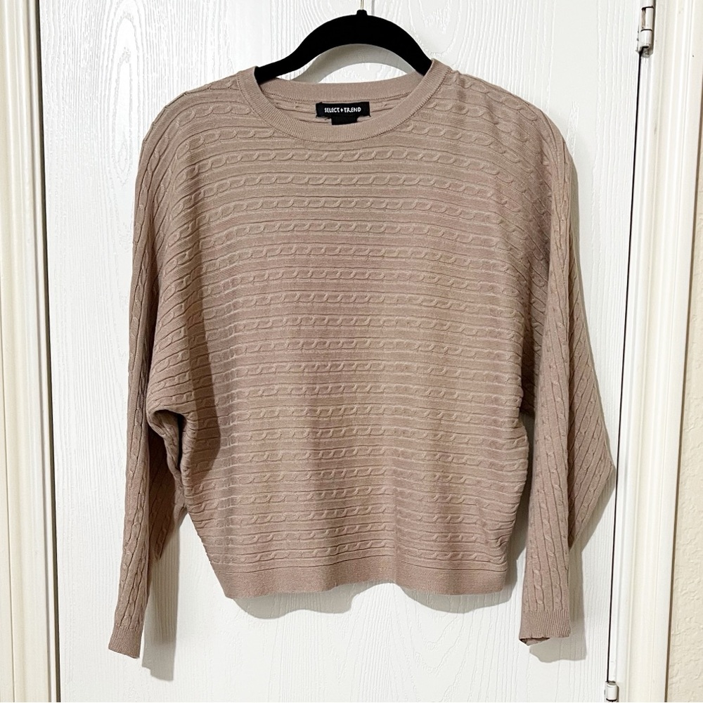 [Select + Trend] Tan Cable Sweater Top Dolman Sleeve Cropped Small